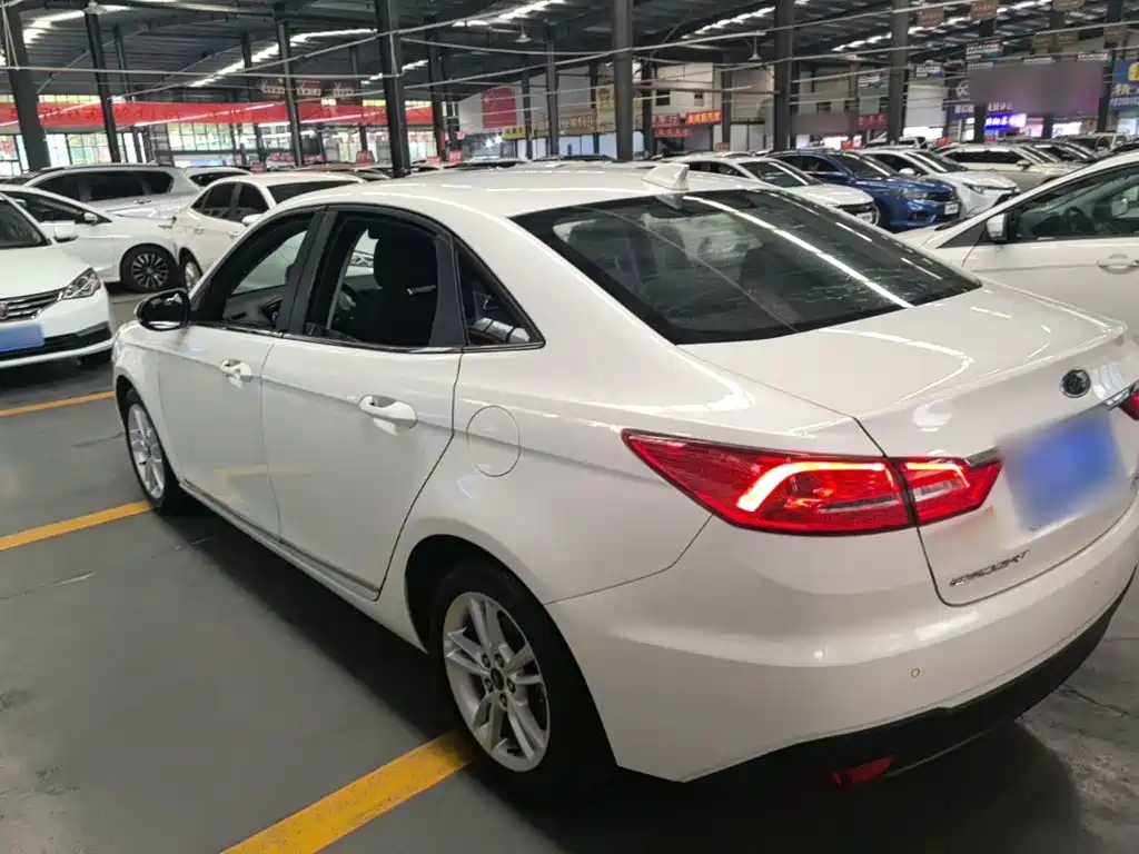 Ford Escort — миниатюра 5