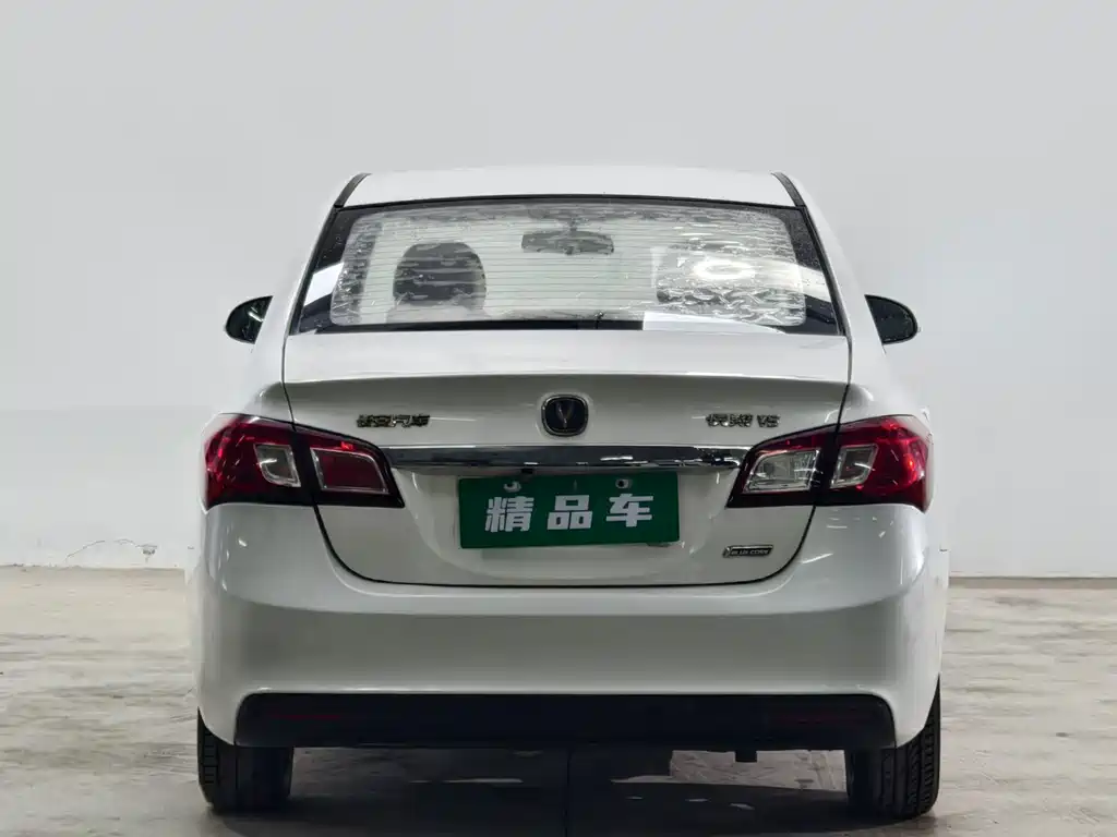Changan V5 — миниатюра 5