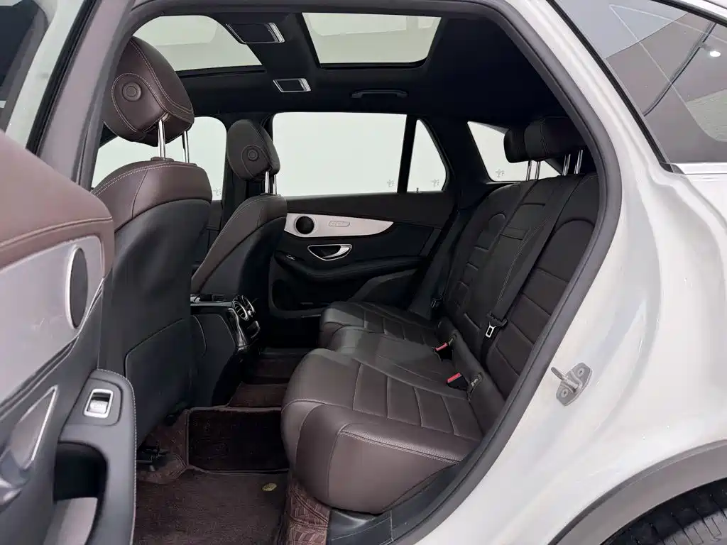 Mercedes-Benz GLC — миниатюра 18