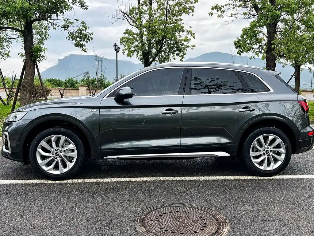 Audi Q5L — миниатюра 3