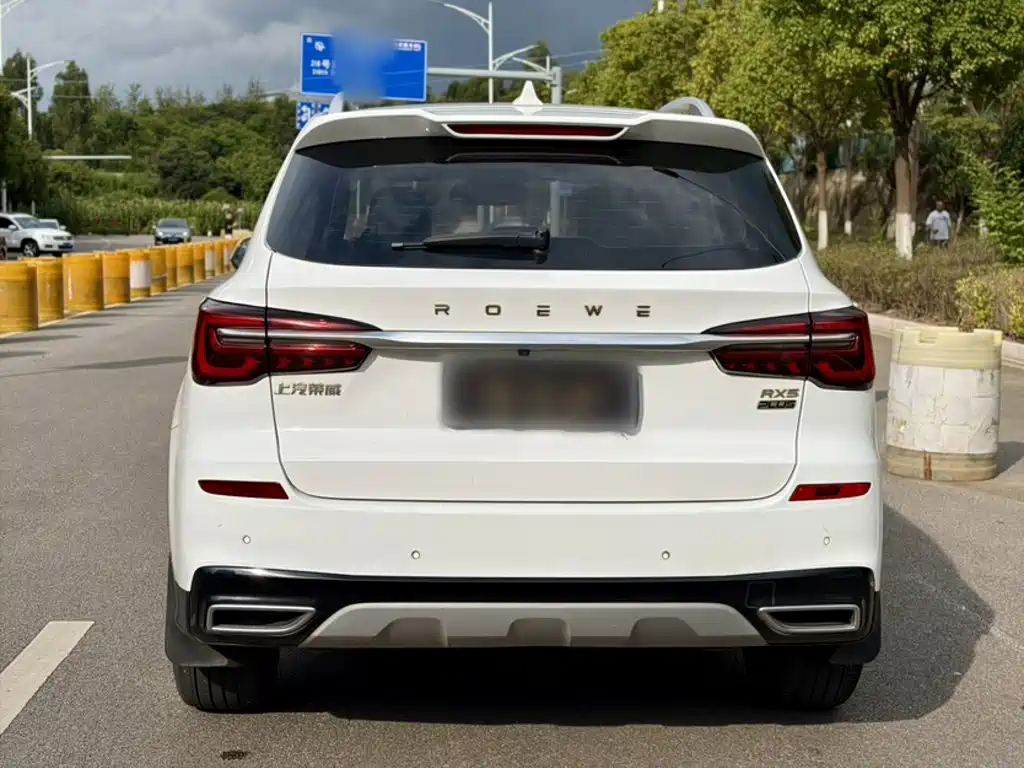 Roewe RX5 — миниатюра 7