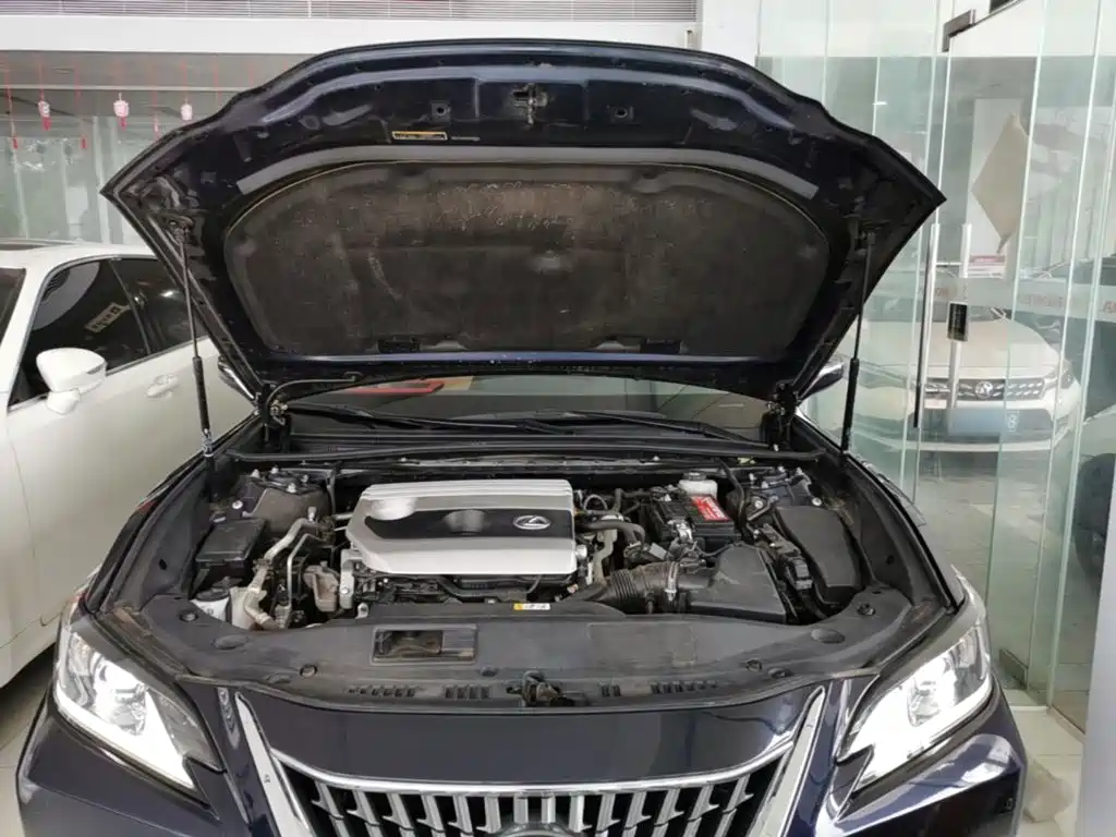 Lexus ES — миниатюра 20