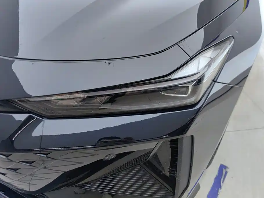 Changan UNI-V iDD — миниатюра 5