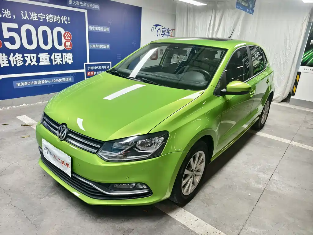 Volkswagen Polo 2014 1.6L AT Luxury