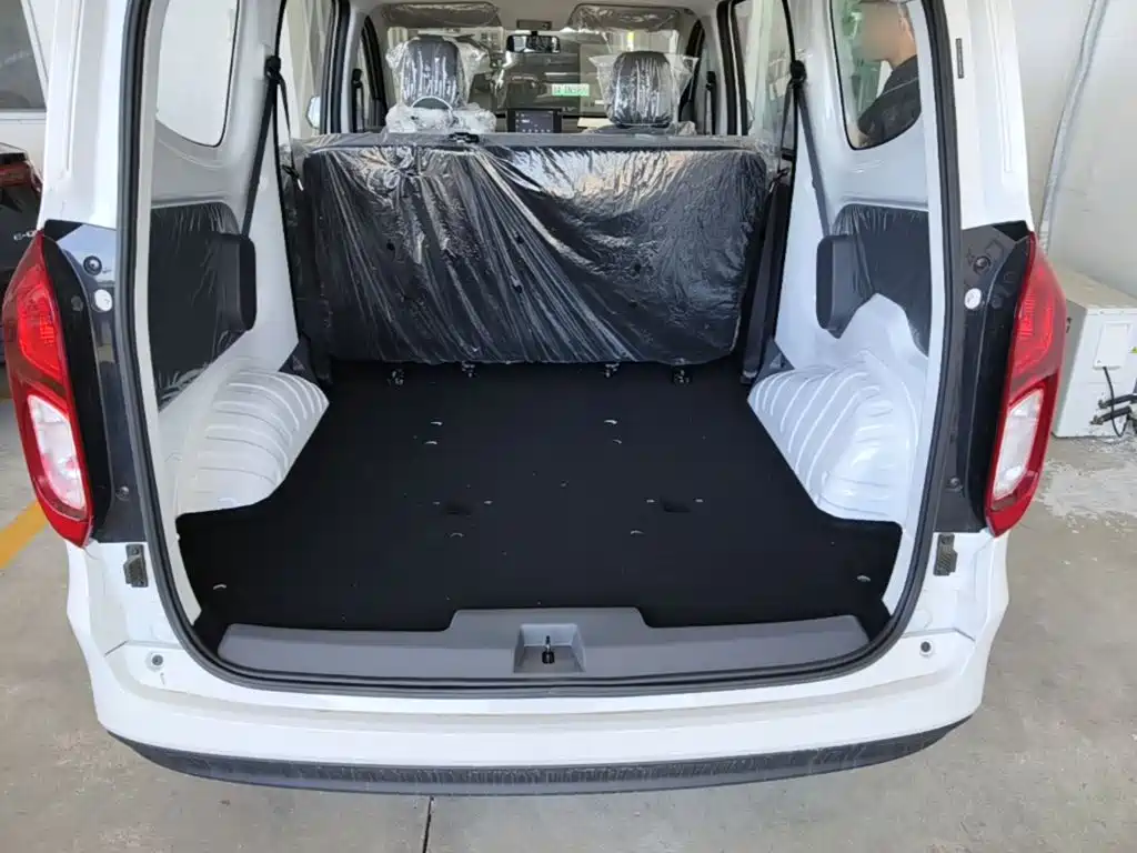 Wuling Hongguang EV — миниатюра 19