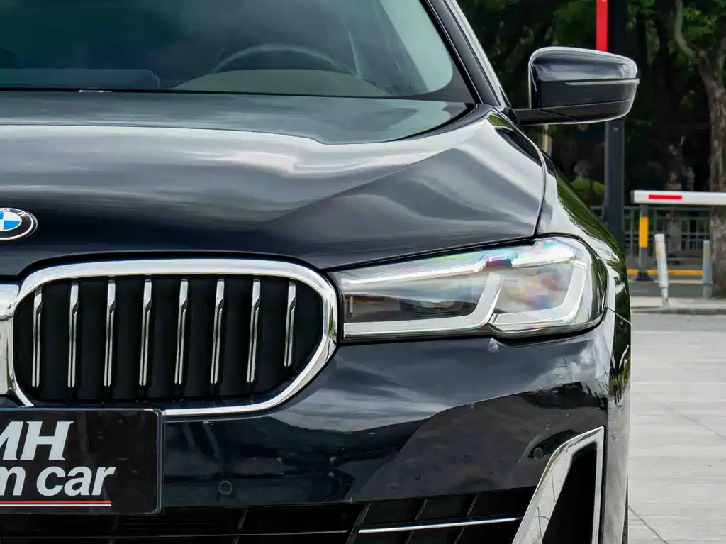 BMW 5 Series — миниатюра 3