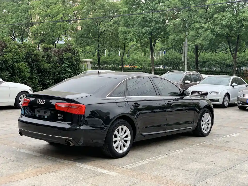 Audi A6L — миниатюра 4