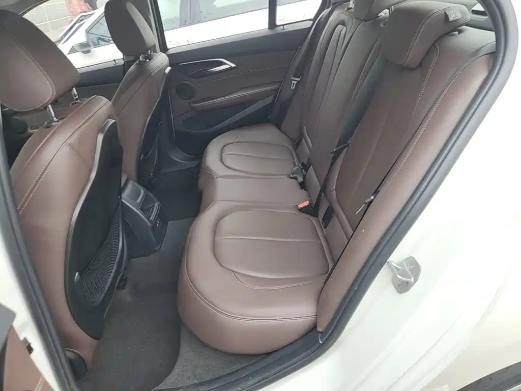 BMW 1 Series — миниатюра 17