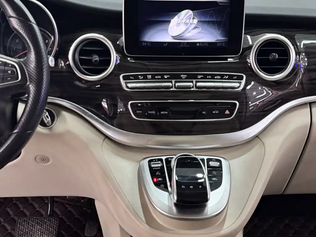 Mercedes-Benz V-Class V 2017 V 260