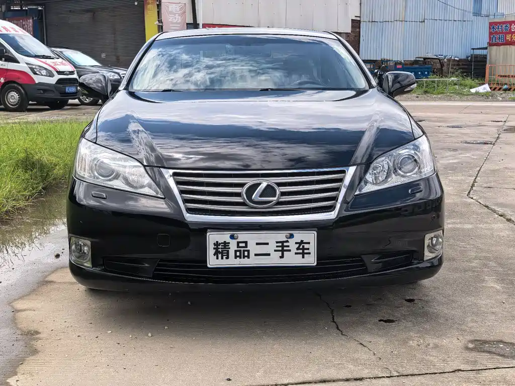 Lexus ES — миниатюра 2