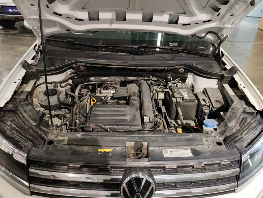 Volkswagen Tharu — миниатюра 10