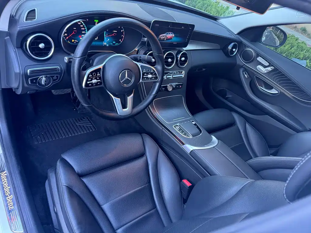 Mercedes-Benz C-Class — миниатюра 5