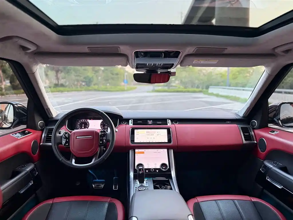 Land Rover Range Rover Sport 2021 3.0 L6 HST