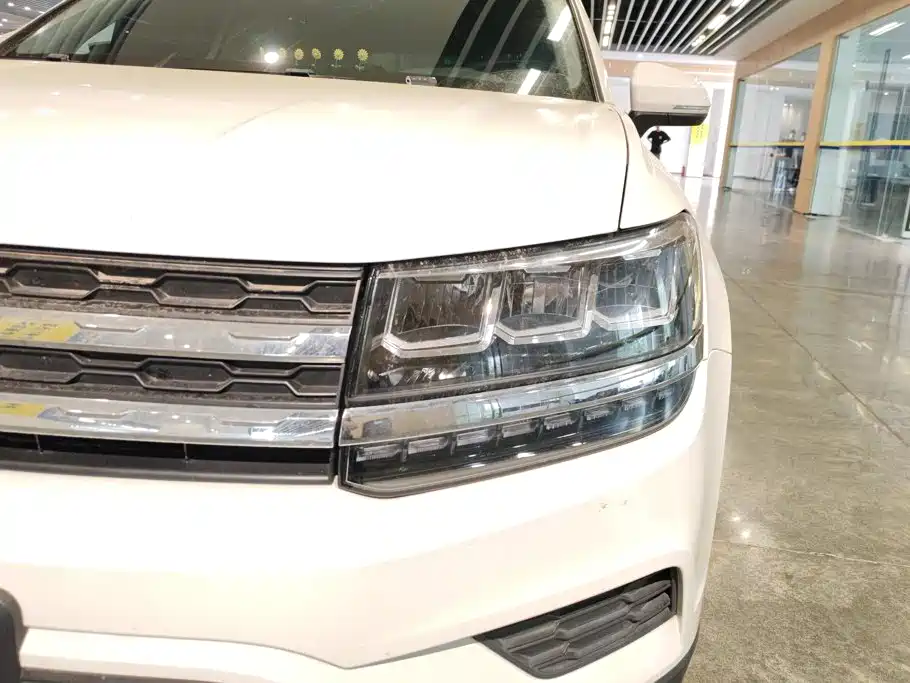 Volkswagen Tharu — миниатюра 5