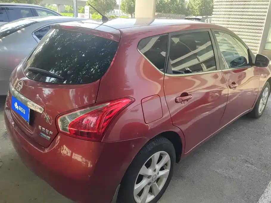 Nissan Tiida 2011 1.6L CVT