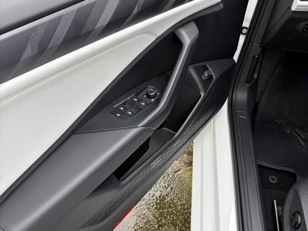 Jetta VA7 — миниатюра 6