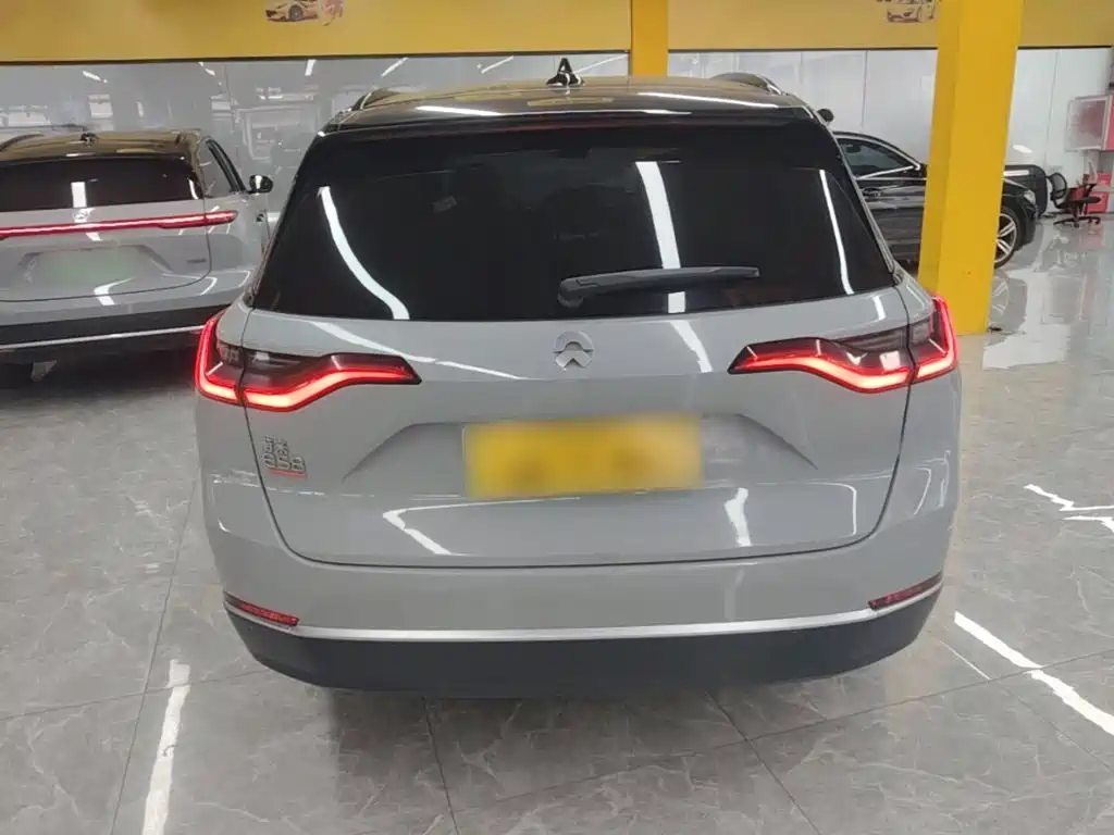 NIO ES8 — миниатюра 6