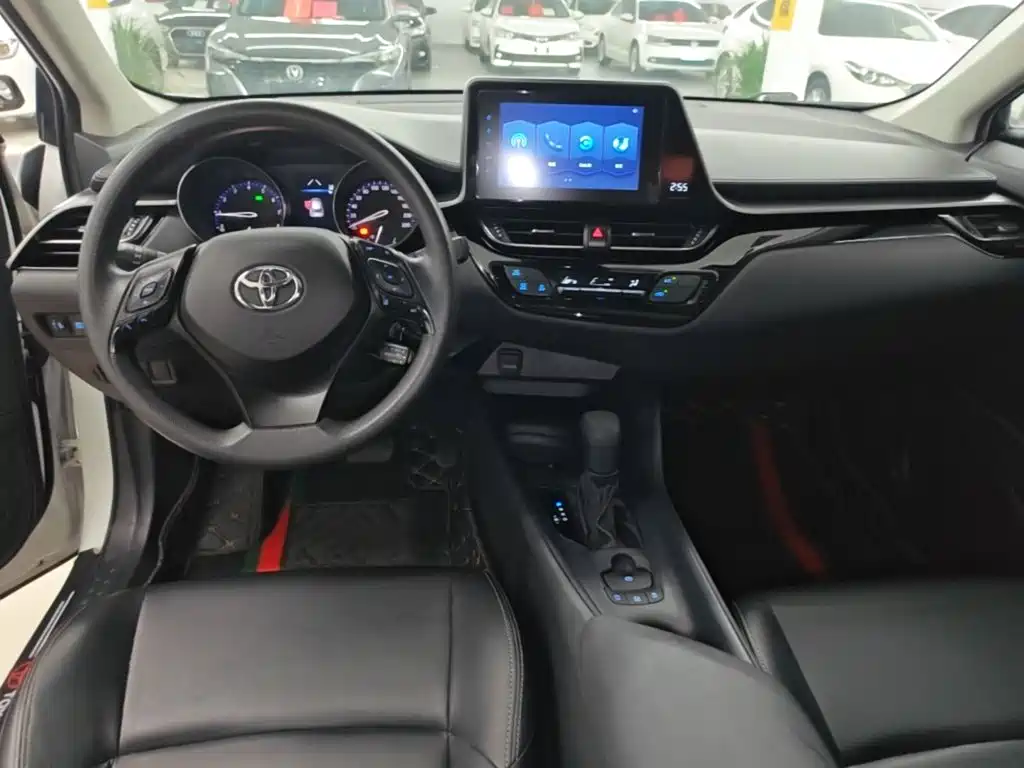 Toyota IZOA — миниатюра 10