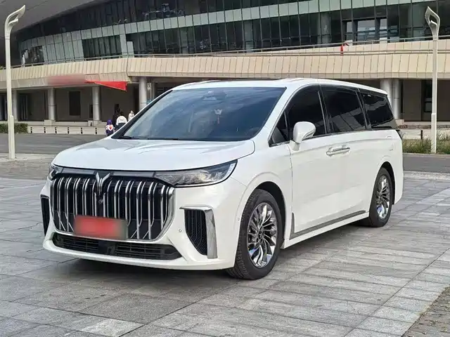 LANTU AUTOMOBILE LANTU DREAMER 2023