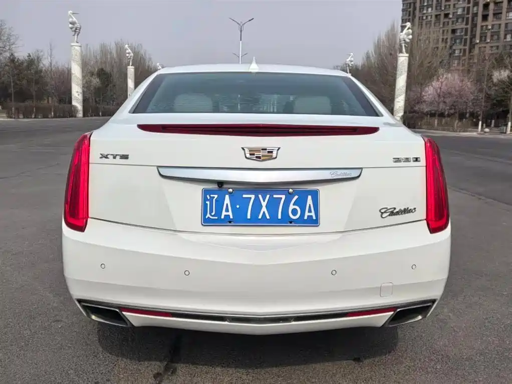 Cadillac XTS 2016 28T Elite