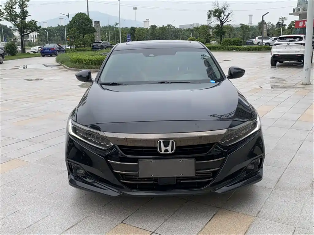 Honda Accord — миниатюра 2