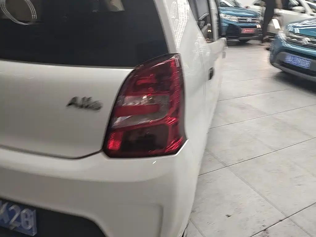 Suzuki Alto — миниатюра 8