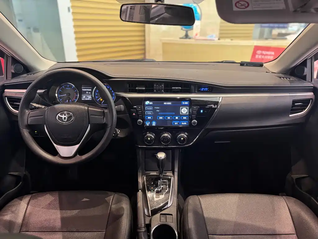 Toyota Corolla — миниатюра 13
