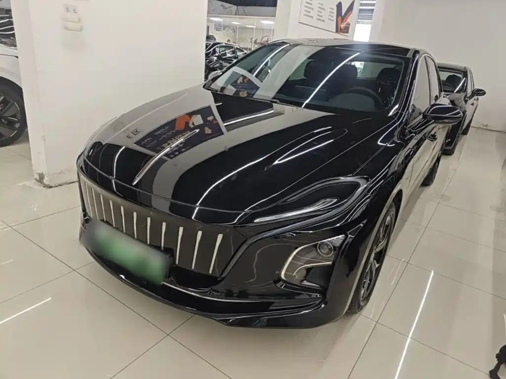 Hongqi Hongqi E-QM5