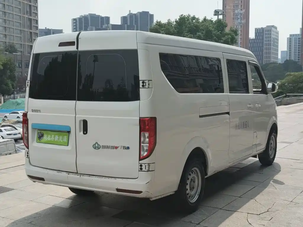 Kuayue Kuayue Star V7 EV — миниатюра 9