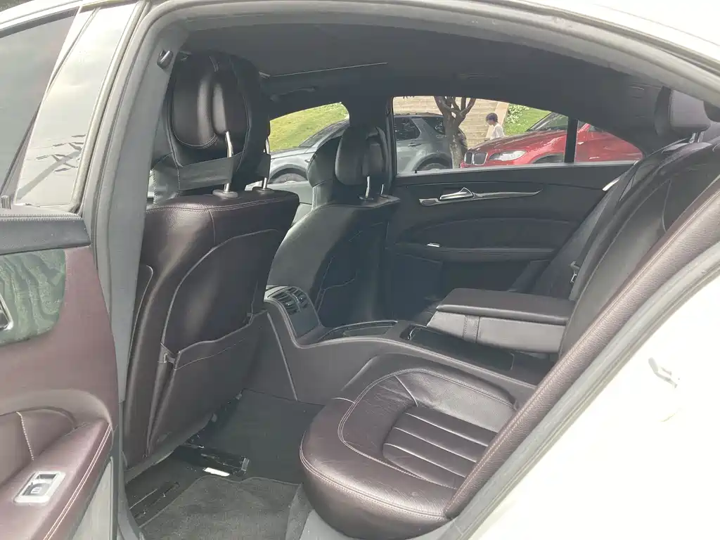Mercedes-Benz CLS — миниатюра 7