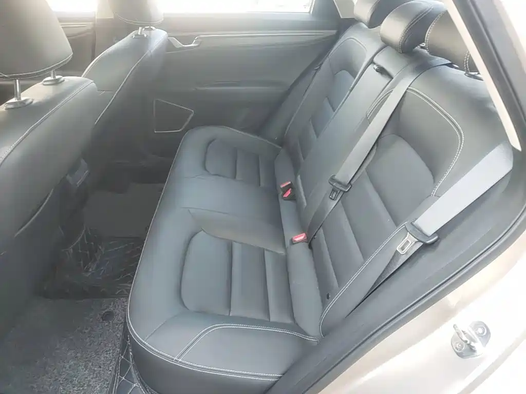 Geely Emgrand GL — миниатюра 17
