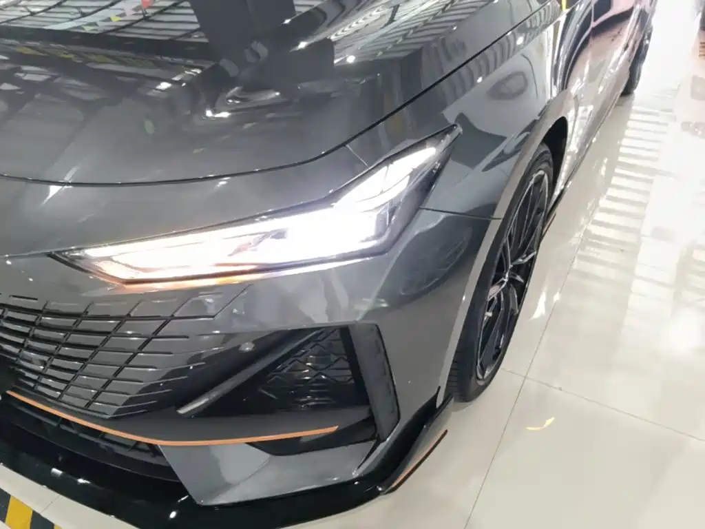 Changan UNI-V — миниатюра 24