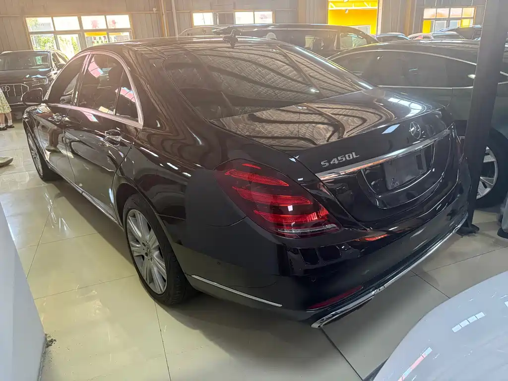 Mercedes-Benz S-Class — миниатюра 16