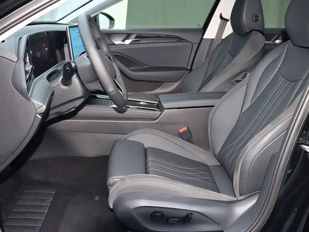 Volkswagen Magotan 380TSI DSG Premium Edition, фото 5