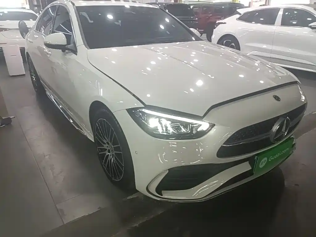 Mercedes-Benz C-Class — миниатюра 4