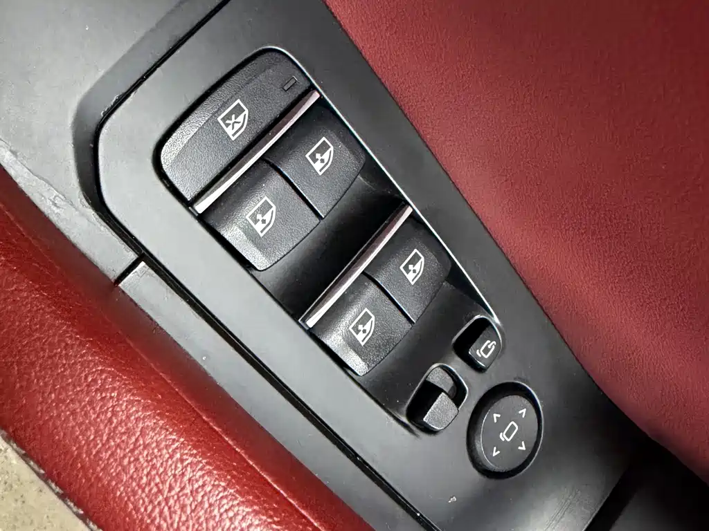 BMW X6 — миниатюра 22