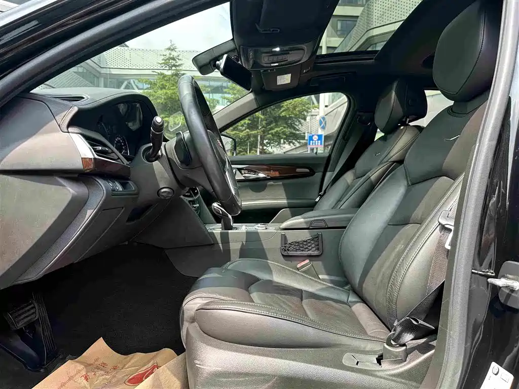 Cadillac CT6 — миниатюра 4