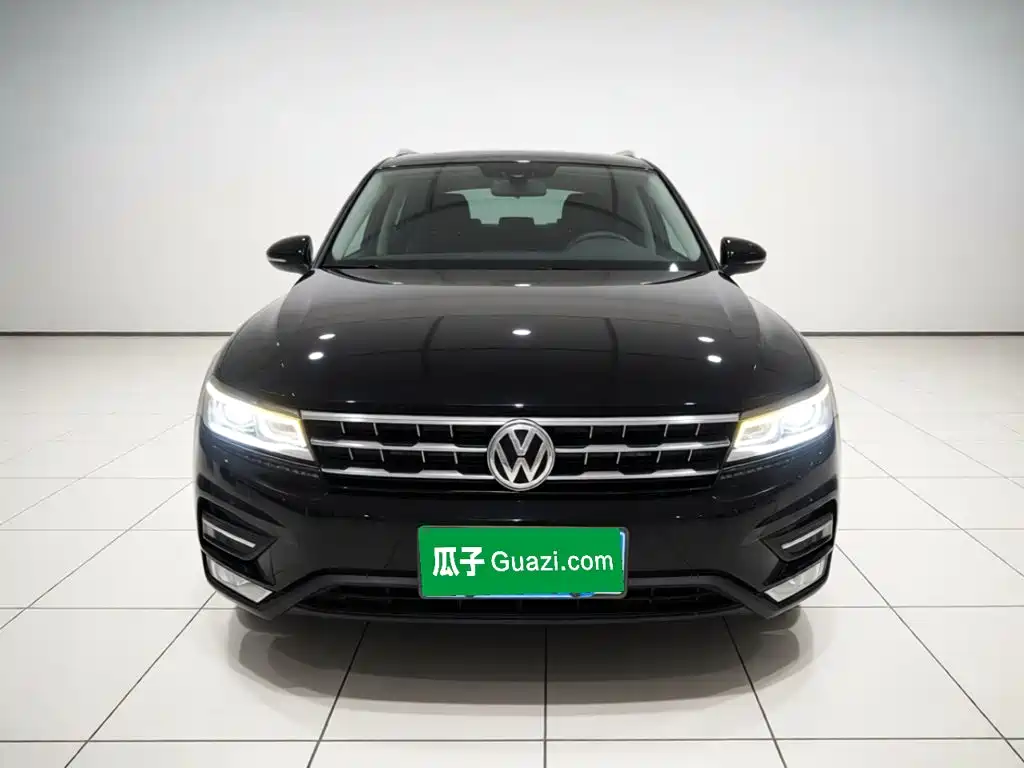 Volkswagen Tiguan L — миниатюра 2