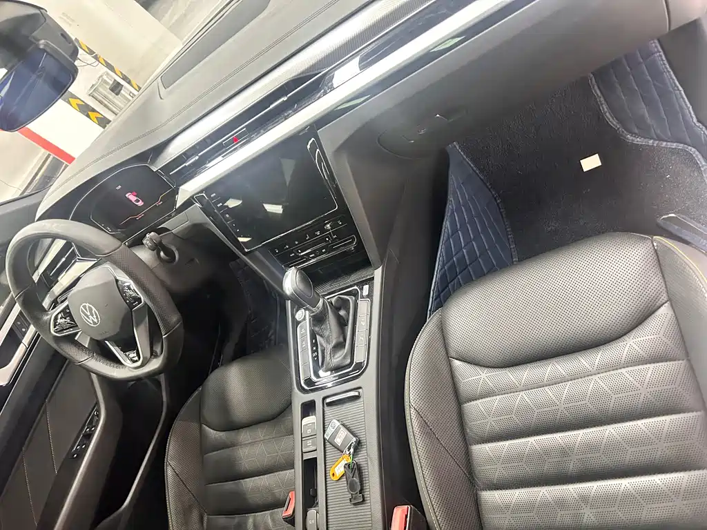 Volkswagen CC — миниатюра 6