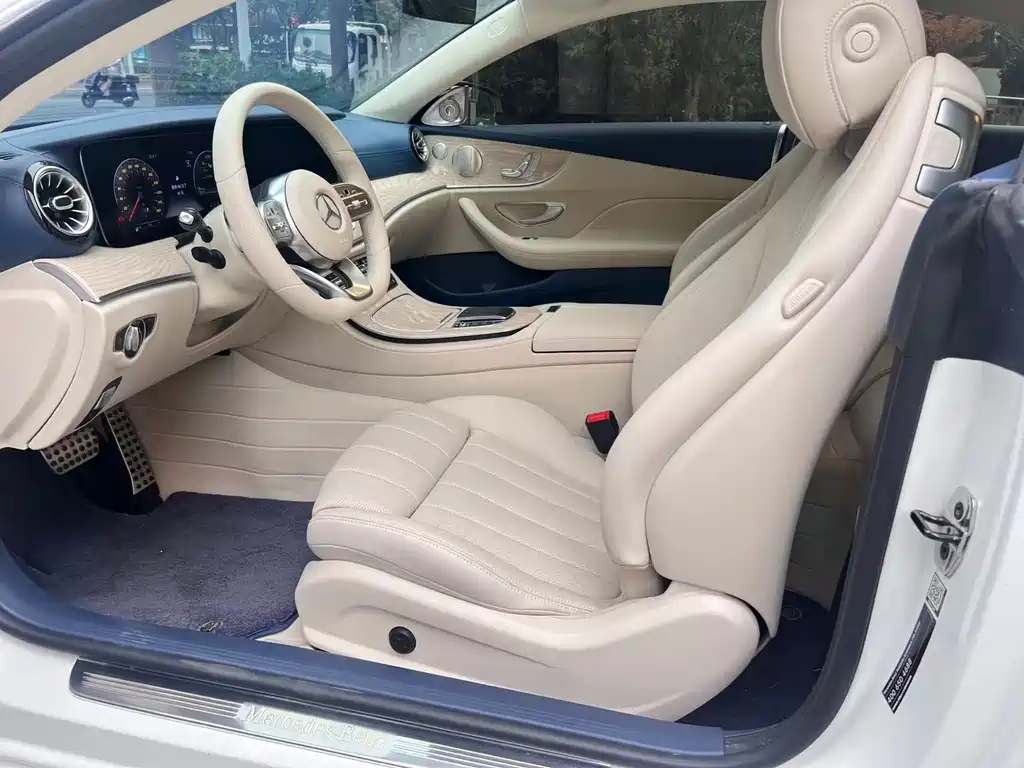 Mercedes-Benz E-Class (Import) — миниатюра 6