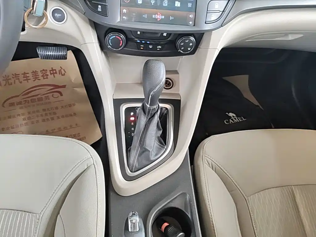Buick Excelle — миниатюра 14