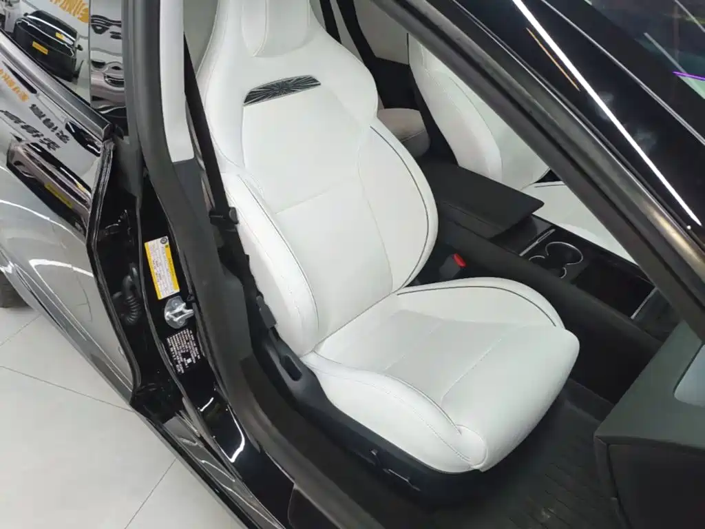 Tesla Model 3 — фотографии объявления, Фото 25