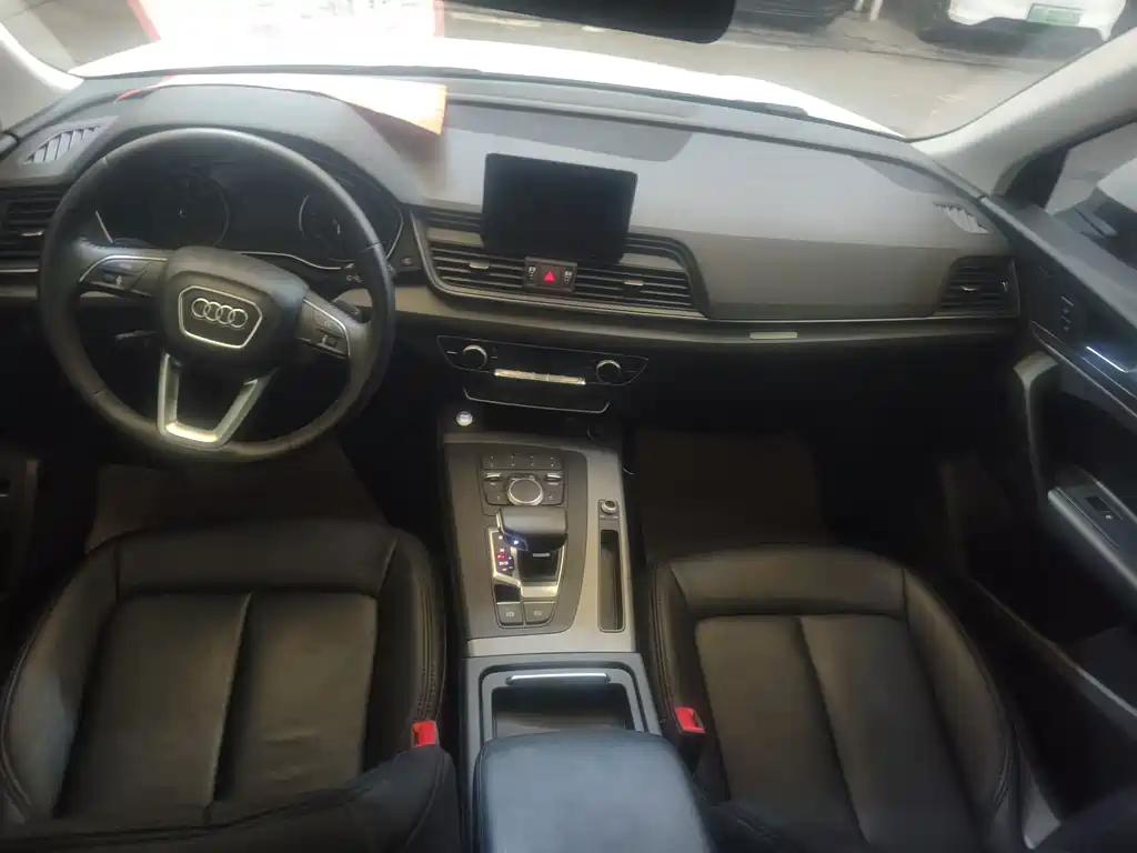 Audi Q5L — миниатюра 10
