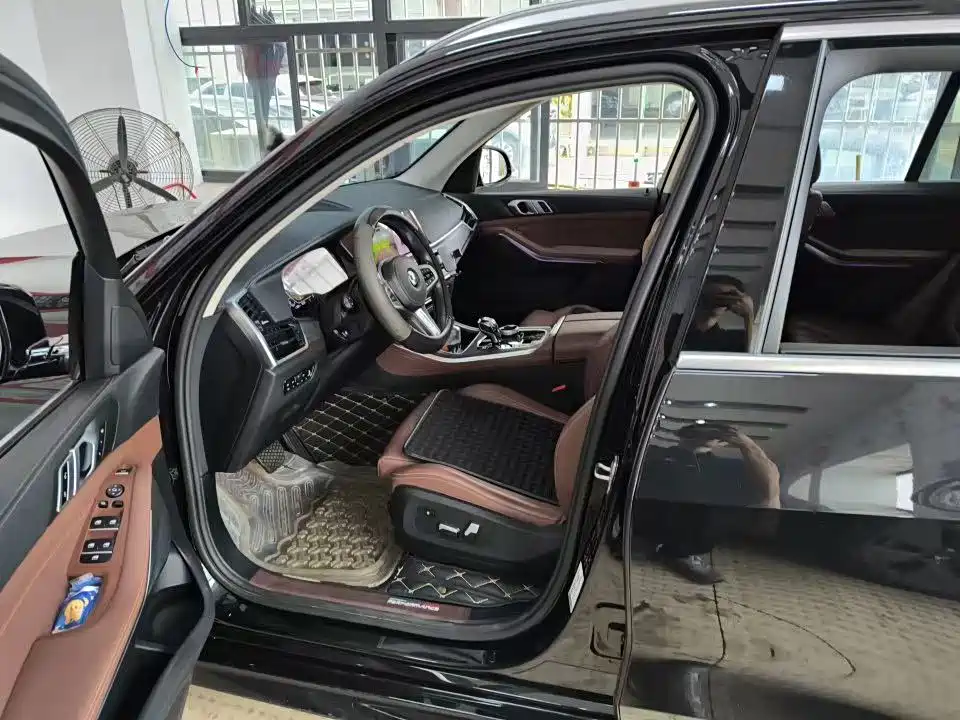 BMW X5 (Import) — миниатюра 5