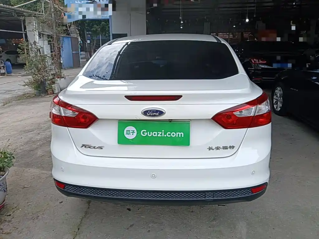 Ford Focus — миниатюра 6