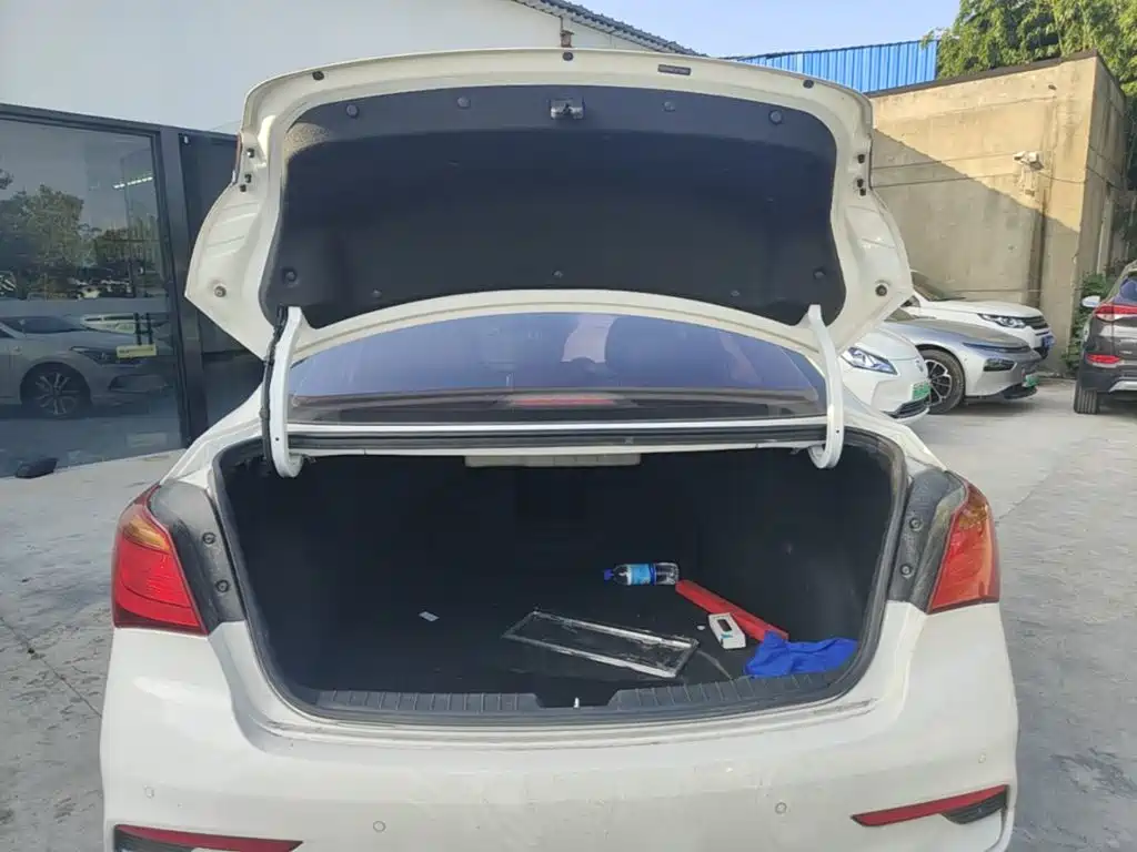 Hyundai Mistra — миниатюра 19