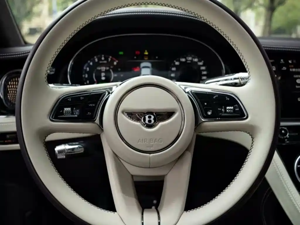Bentley Continental PHEV — миниатюра 13