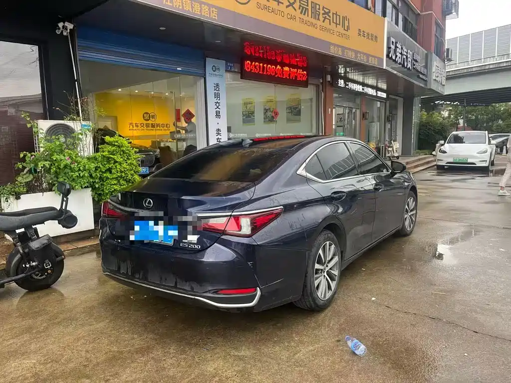 Lexus ES — миниатюра 4