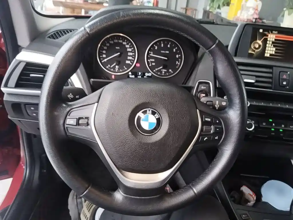 BMW 1 Series (Import) — миниатюра 11