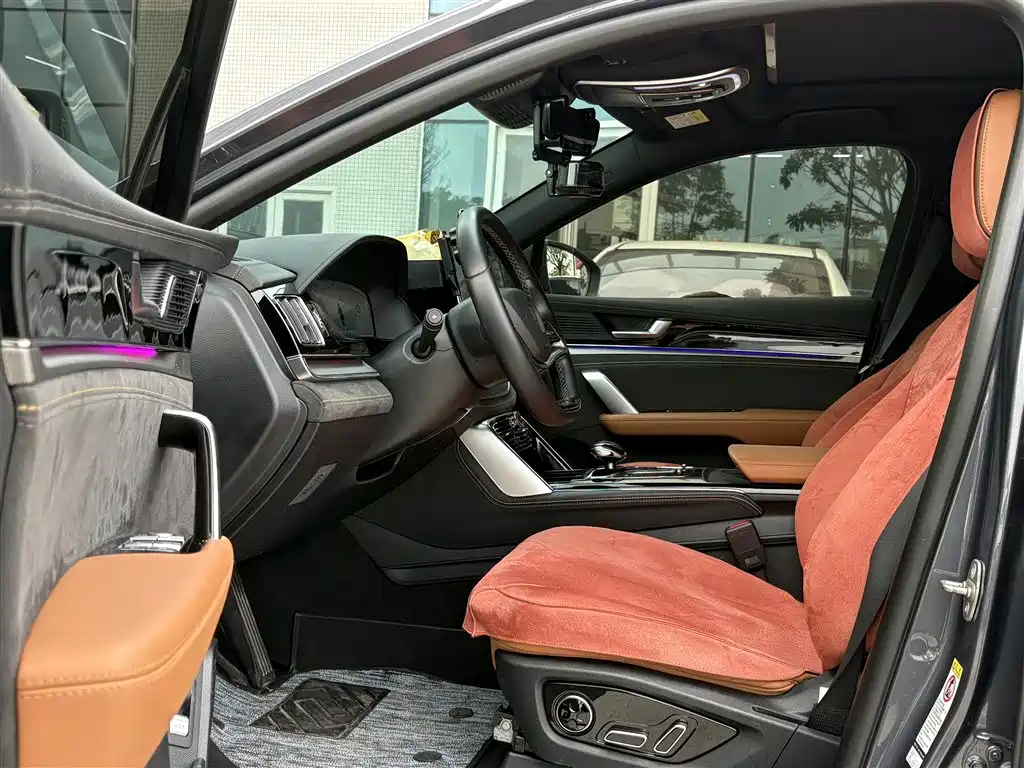 BYD Tang New Energy — миниатюра 6